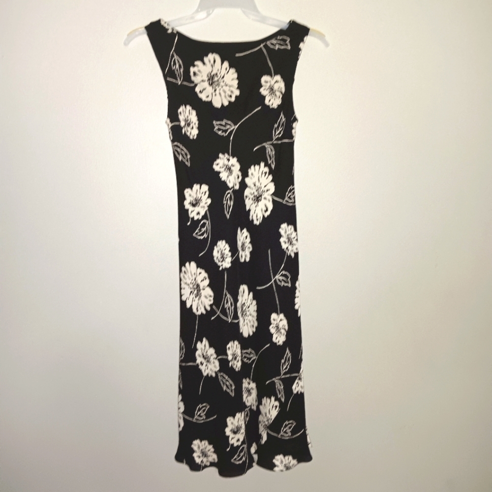 Jones New York women's floral midi dress size 10 %100 silk black and whi… - Picture 2 of 4